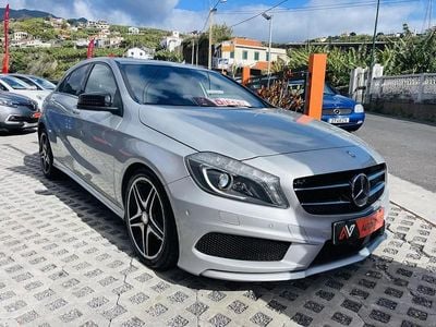 Cinza Usado 2013 Mercedes A200 Citadino | € 19.950 (Caro)