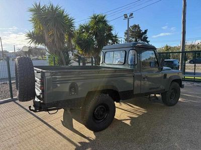Usado Land Rover Defender 122 HP (89 kW) 2011 Verde SUV