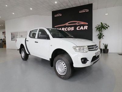 Branco Usado 2014 Mitsubishi L Invite SUV | € 24.900 (Preço justo)