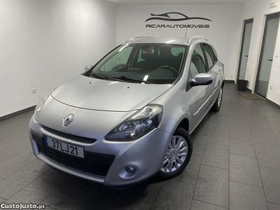 Cinza Usado 2011 Renault Clio GrandTour Carrinha | € 6.900