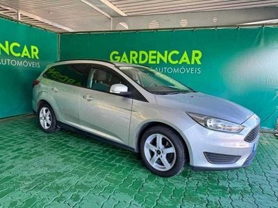Cinzento Usado 2015 Ford Focus Carrinha | € 11.880