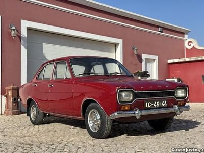 Vermelho Usado 1980 Ford Escort | € 5.990