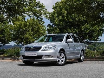 Cinza Usado 2013 Skoda Octavia Ambiente Carrinha | € 9.950 (Preço justo)