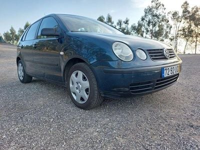 Usado 2003 VW Polo Sedan | € 3.000 (Caro)