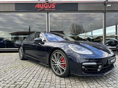 Porsche Panamera 4S