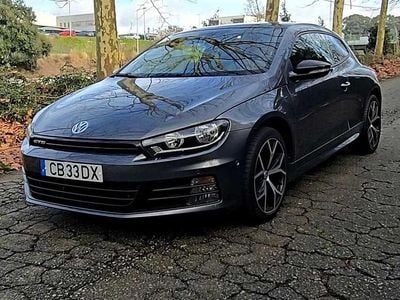 Usado VW Scirocco 220 HP (161 kW) 2016 Cinzento Coupé
