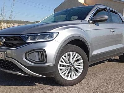 Cinzento Usado 2024 VW T-Roc Style SUV | € 31.800 (Preço elevado)