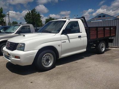 Branco Usado 2002 Mitsubishi L200 Pickup | € 14.950 (Caro)