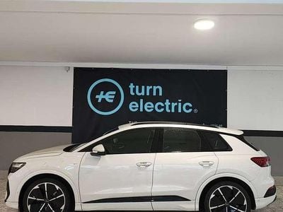 Usado Audi Q4 e-tron 150 kW (204 HP) 2022 Cinzento SUV