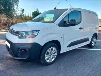 Usado Citroën Berlingo 76 HP (55 kW) 2020 Branco Monovolume