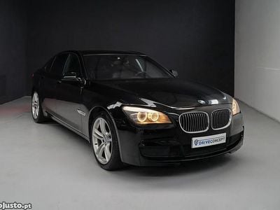 Preto Usado 2011 BMW 740 Sedan | € 19.900