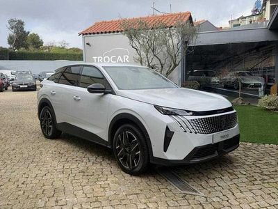 Branco Usado 2024 Peugeot 3008 | € 32.950