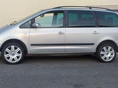 Usado 2000 VW Sharan Monovolume | € 3.500