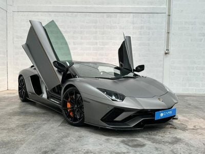Cinzento Usado 2021 Lamborghini Aventador | € 680.000