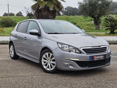 Cinza Usado 2016 Peugeot 308 Style | € 10.900 (Preço justo)