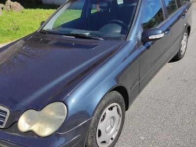 Mercedes C220