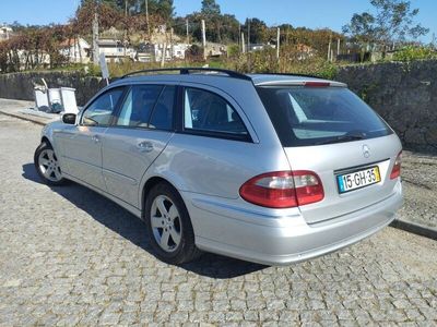 Mercedes E220