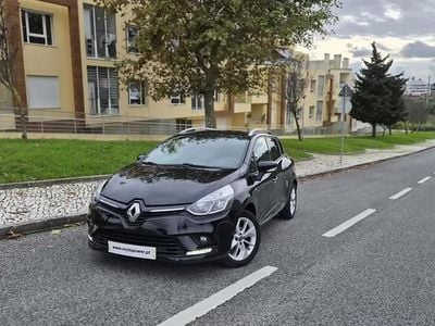 Usado Renault Clio GrandTour LIMITED 90 HP (66 kW) 2018 Preto Carrinha