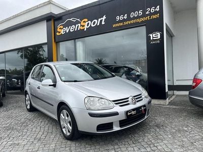 Cinza Usado 2007 VW Golf V Citadino | € 7.500