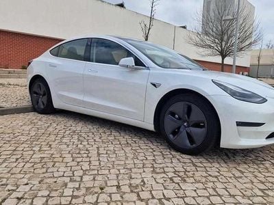 Branco Usado 2019 Tesla Model 3 Long Range AWD Sedan | € 23.950 (Preço justo)