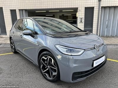 Cinza Usado 2022 VW ID.3 Pro Citadino | € 23.950 (Preço justo)