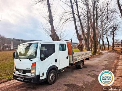 Usado Nissan Cabstar 130 HP (95 kW) 2008 Branco Pickup
