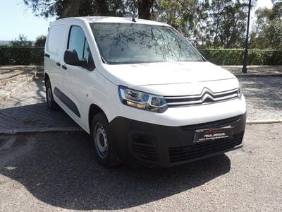 Branco Usado 2019 Citroën Berlingo Feel Monovolume | € 13.990 (Preço elevado)