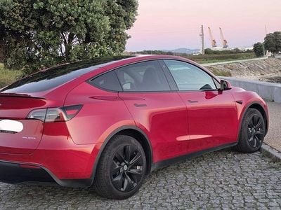 Usado 2023 Tesla Model Y SUV | € 41.500 (Preço elevado)
