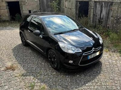 Usado Citroën DS3 92 HP (67 kW) 2014 Preto Citadino