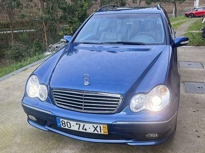 Usado 2004 Mercedes C220 | € 6.500