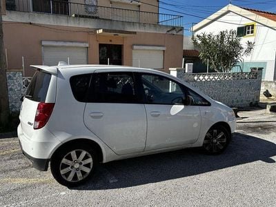 Usado Mitsubishi Colt 95 HP (69 kW) 2009 Citadino