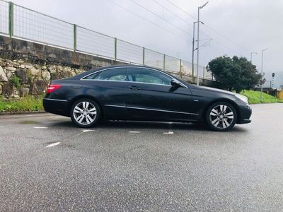 usado Mercedes E250 coupénacional