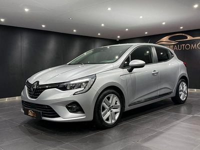 Cinza Usado 2022 Renault Clio V Intens | € 14.900 (Preço justo)