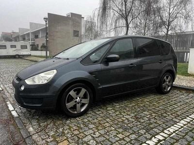 Cinzento Usado 2008 Ford S-MAX S Monovolume | € 6.300 (Preço justo)