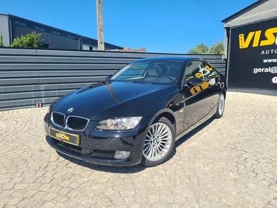 Preto Usado 2009 BMW 320 Coupé | € 12.950 (Preço justo)