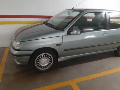 Usado 1992 Renault Clio | € 2.900