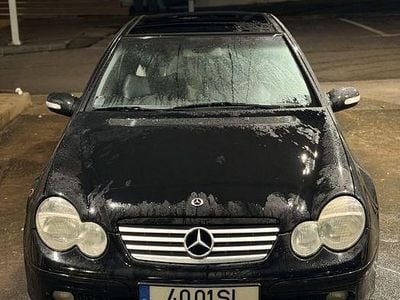 Usado 2001 Mercedes C220 Coupé | € 4.250 (Super Preço)