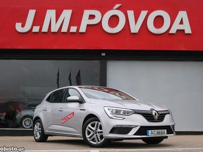 Usado Renault Mégane IV Zen 95 HP (69 kW) 2020 Cinza Citadino