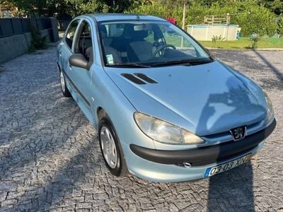 Usado Peugeot 206 69 HP (50 kW) 2001 Azul Citadino