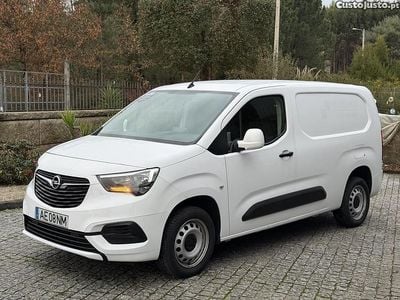 Usado Opel Combo Enjoy 100 HP (73 kW) 2020 Branco Citadino