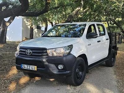 Usado Toyota HiLux 150 HP (110 kW) 2020 Branco Pickup