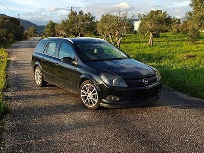 Usado Opel Astra 150 HP (110 kW) 2005 Sedan