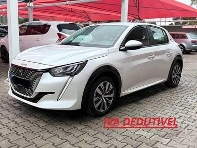 Usado Peugeot e-208 Allure 100 kW (136 HP) 2020 Branco Citadino