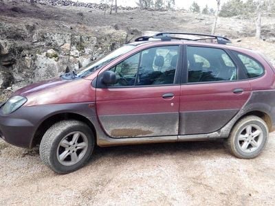 Usado 2002 Renault Scénic Monovolume | € 1.100