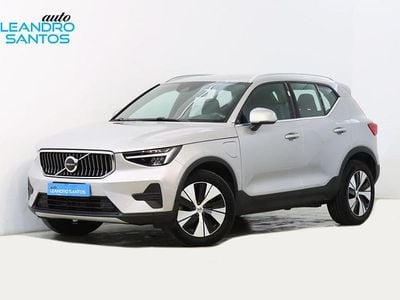 Usado Volvo XC40 210 HP (154 kW) 2022 Cinzento SUV
