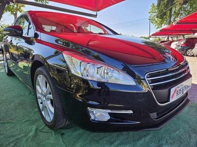 Usado Peugeot 508 Allure 115 HP (84 kW) 2014 Preto Sedan