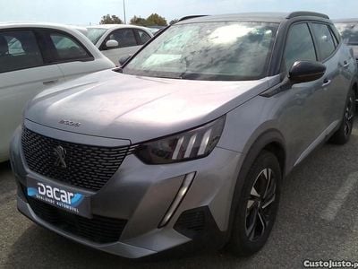 Peugeot e-2008