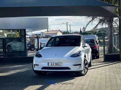Branco Usado 2023 Tesla Model Y SUV | € 36.900 (Bom preço)