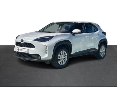 Branco (pintura metalizada especial) Usado 2024 Toyota Yaris Comfort | € 26.750 (Caro)