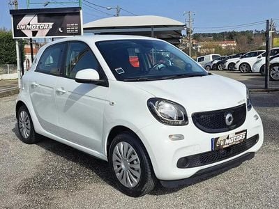 Usado Smart ForFour Electric Drive 60 kW (82 HP) 2018 Branco
